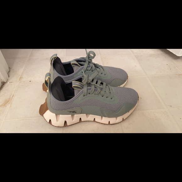 zig dynamica women's shoes